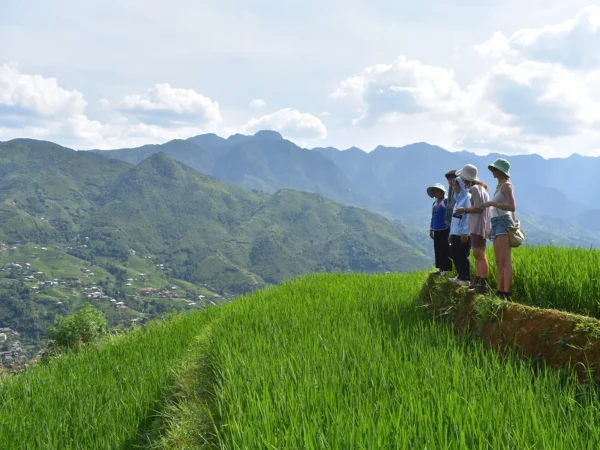 1 Day Moderate Trekking in Sapa Tour