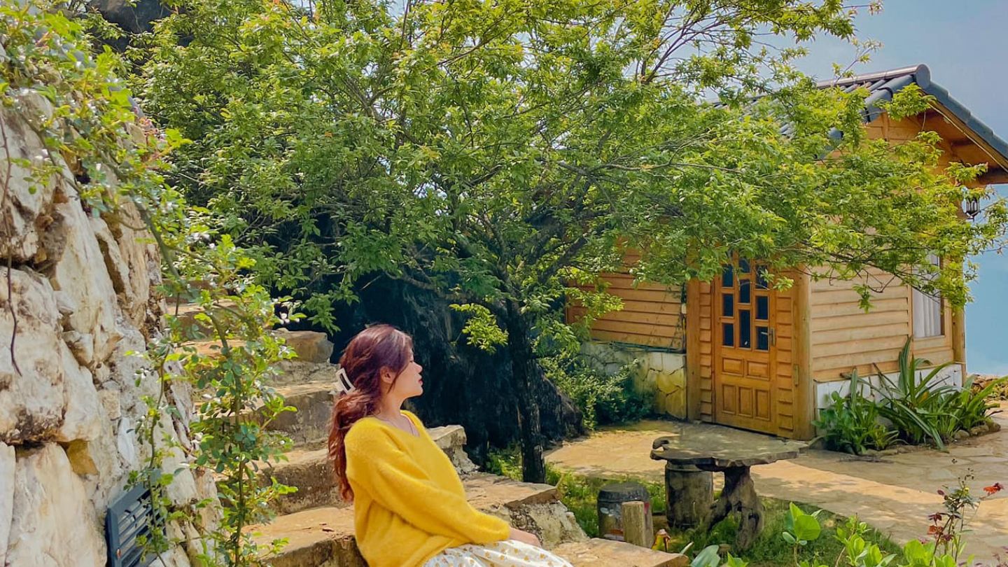 Rock Garden Sapa Homestay Review: Honest Look At A Cozy Stay 62 sunrise-view-from-rock-garden-Sapa-homestay