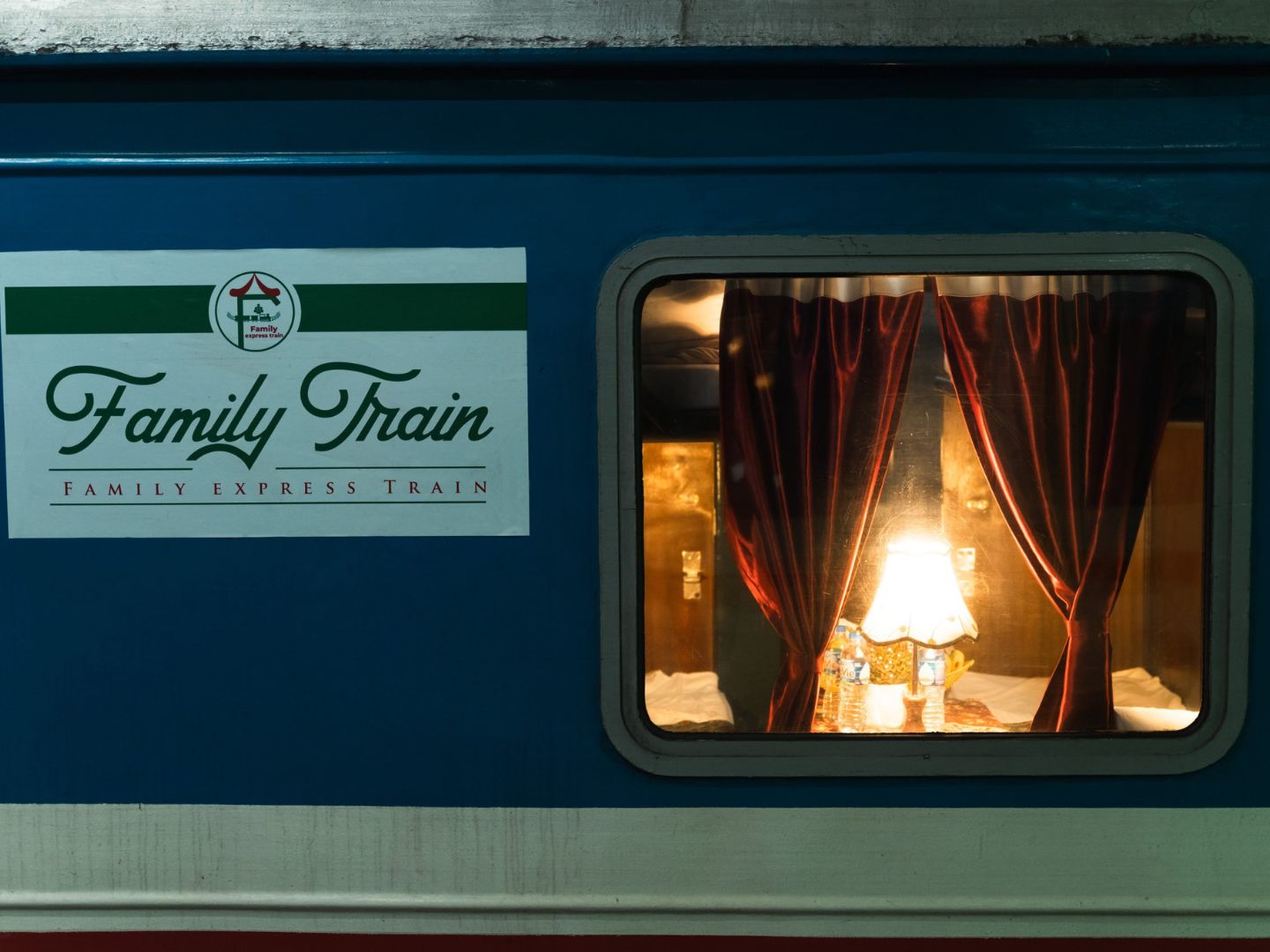 Family Express Train feature | Sapa Nomad