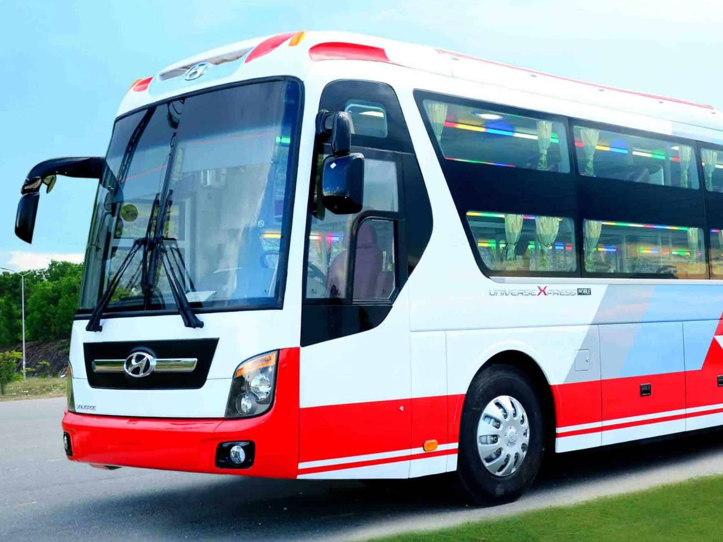 Comfortable Hanoi to Halong Bay Bus ride