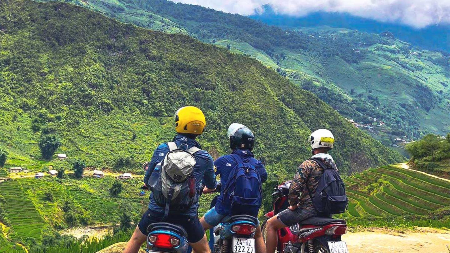 How to Get Around in Sapa: Maximize Your Joyful Journey Experience 37 How-to-get-around-in-Sapa-by-renting-a-motorbike