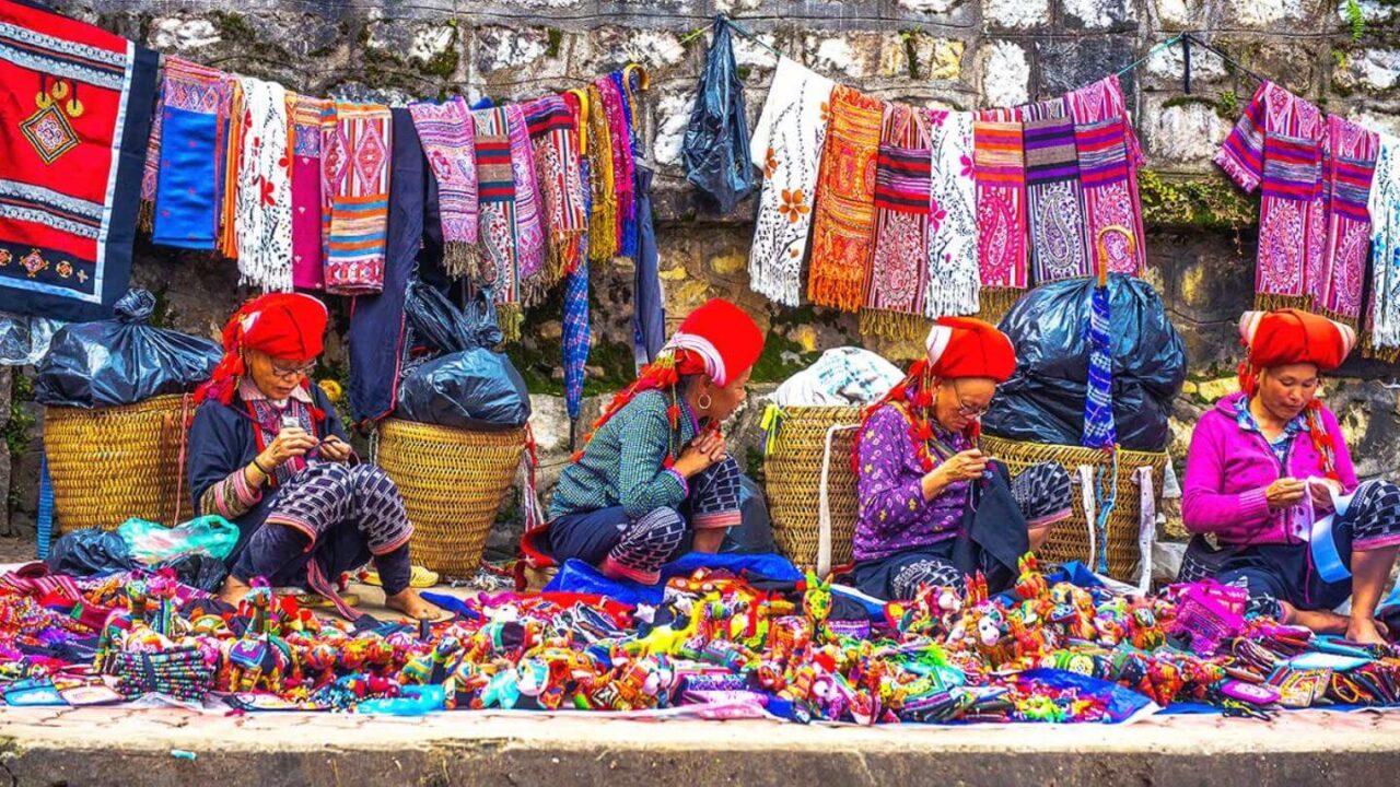 11 Sapa Market: Incredible Shopping Opportunities for Everyone