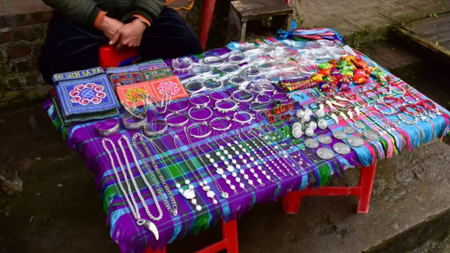 What to Buy in Sapa? 19+ Cheerful Authentic Travel Keepsakes 50 what-to-buy-in-Sapa-5