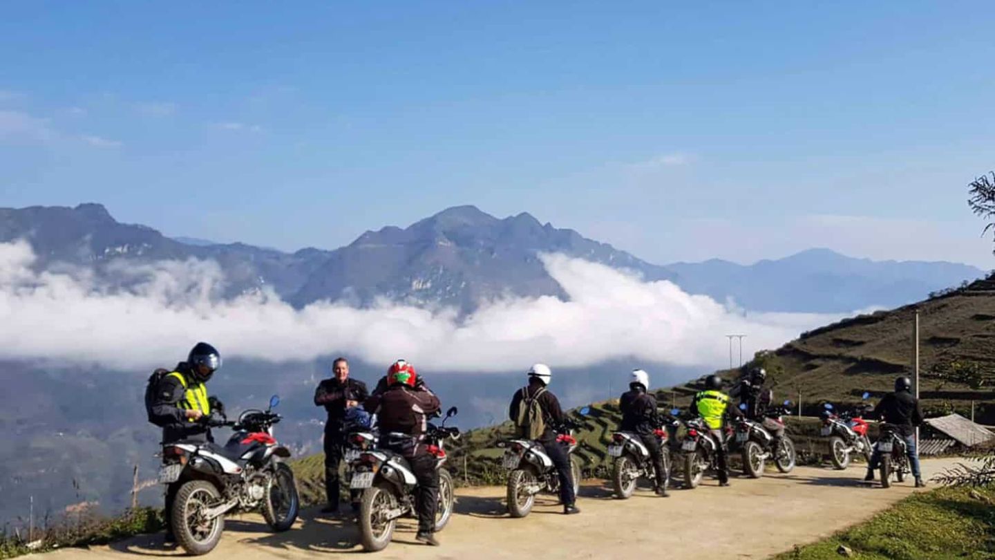 Hanoi to Ha Long Bay by motorbike