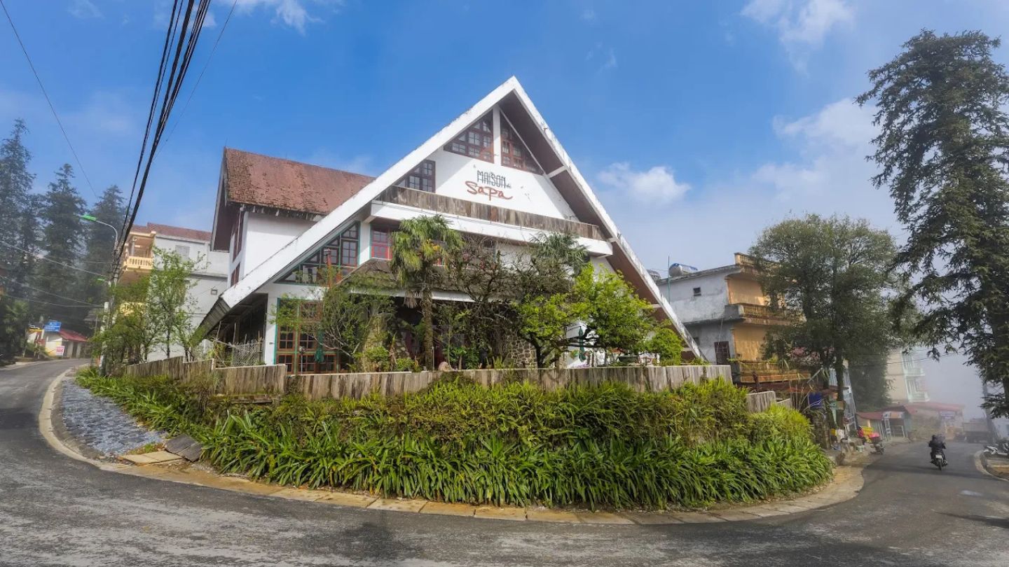 Maison De Sapa Homestay & Cafe: A Blissful Stay in Sapa's Heart 24 Maison-De-Sapa-Homestay-&-Cafe-with-mountain-view