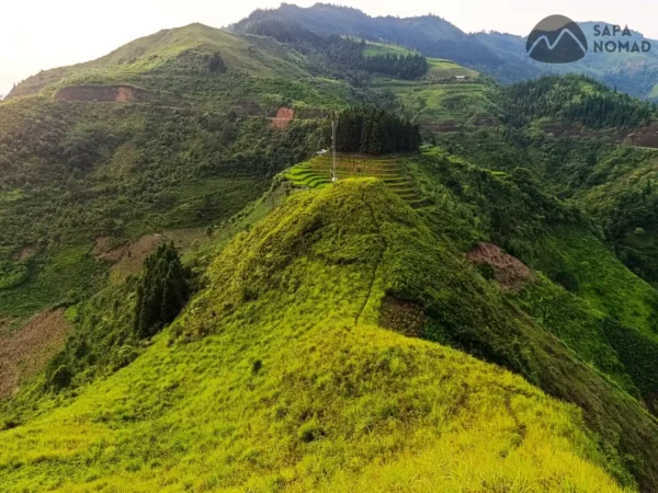2-Day Bac Ha Private Car Tour from Sapa: Bac Ha Check-in Spots & Sunday Market