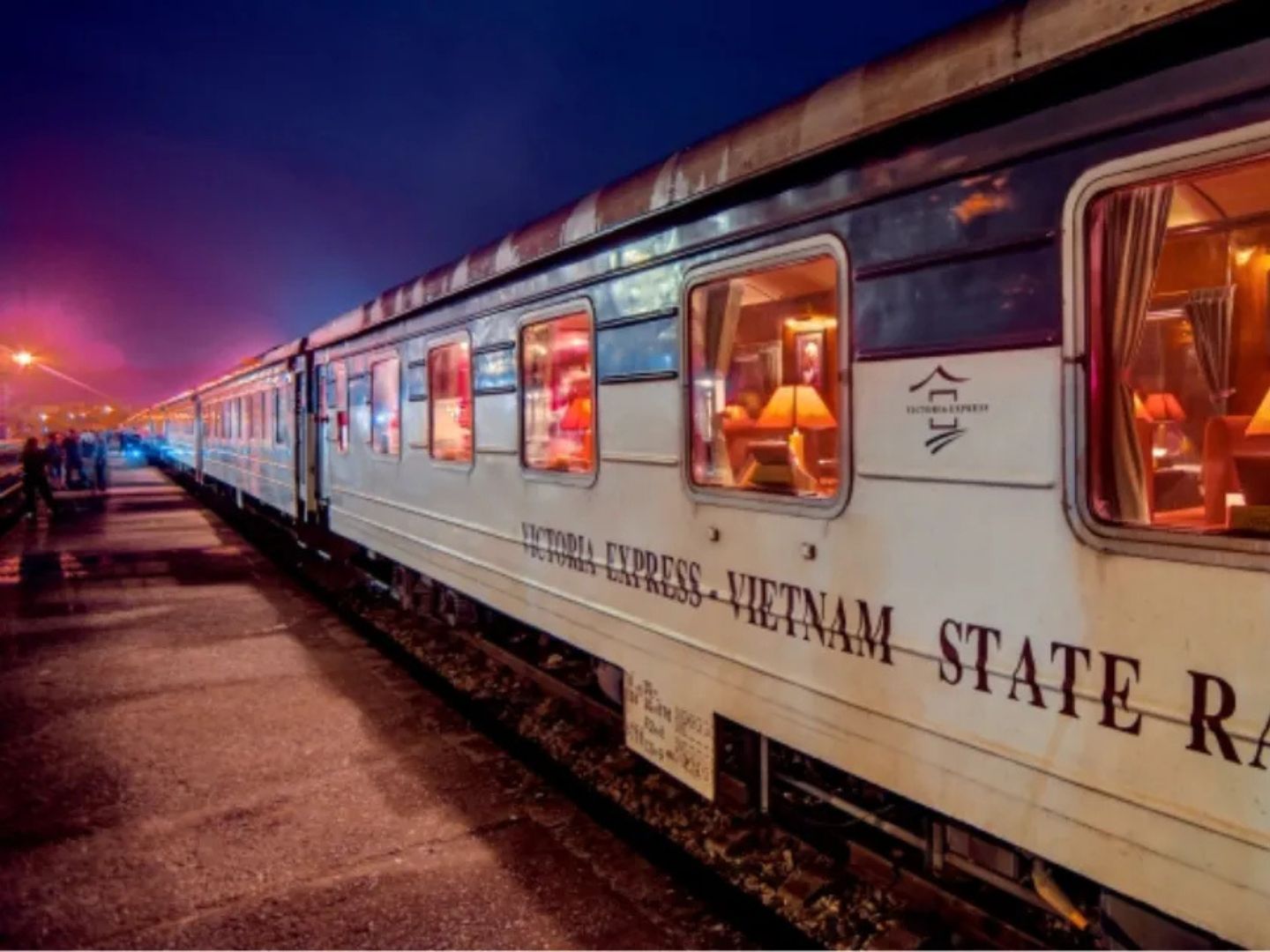 How to Book Train from Hanoi to Sapa