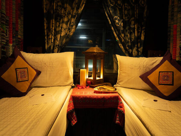 Chapa Express Train from Hanoi to Sapa