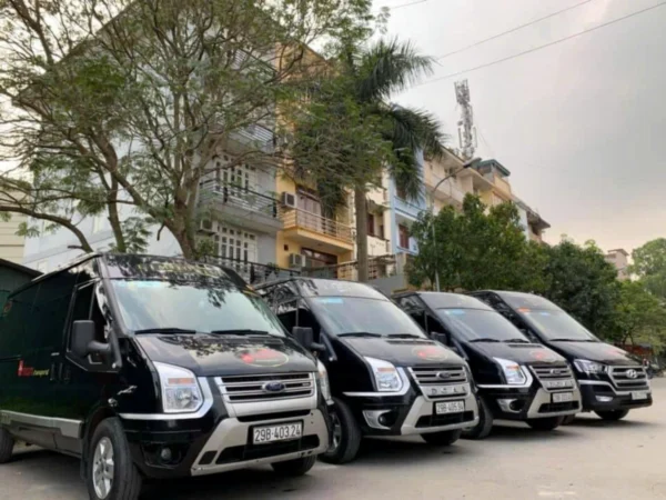 dream transport limousine 9 11 seats from hanoi to sapa 16 | Sapa Nomad