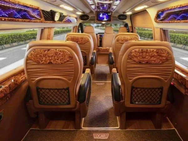 dream transport limousine 9 11 seats from hanoi to sapa 17 | Sapa Nomad
