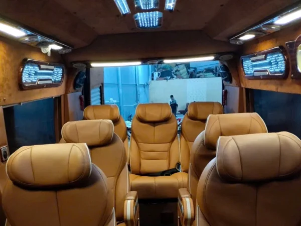 dream transport limousine 9 11 seats from hanoi to sapa 8 | Sapa Nomad