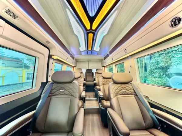 dream transport limousine 9 11 seats from hanoi to sapa 9 | Sapa Nomad