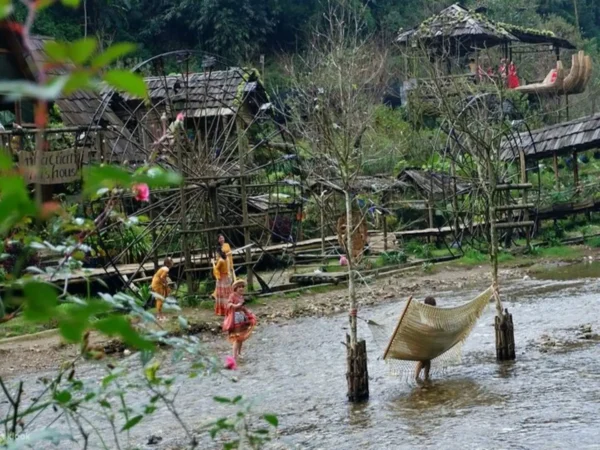 half day trek to cat cat y linh ho village 2 | Sapa Nomad