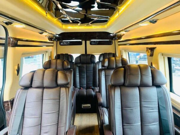 Hanoi Sapa Private Car Limousine