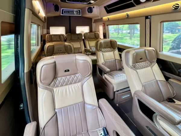 hanoi to cao bang private limousine 5 | Sapa Nomad