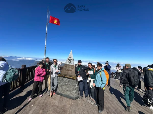 2D1N Fansipan Hike From Sapa with Local Trekking Expert