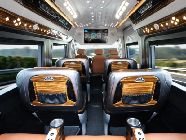 ho chi minh da lat limousine 3 | Sapa Nomad