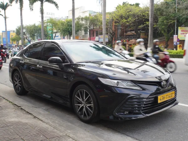hue to da nang private car 4 | Sapa Nomad