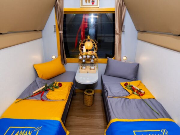 laman express train vip cabin 2 | Sapa Nomad
