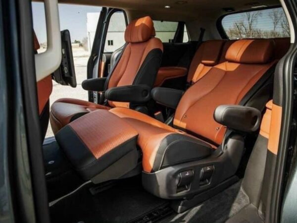 ninh binh halongbay private car 7 seats 6 | Sapa Nomad
