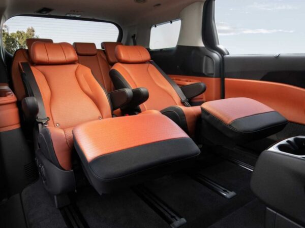 ninh binh halongbay private car 7 seats 7 | Sapa Nomad
