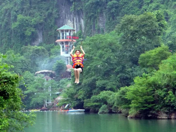 paradise cave chay river dark cave day tour 8 | Sapa Nomad