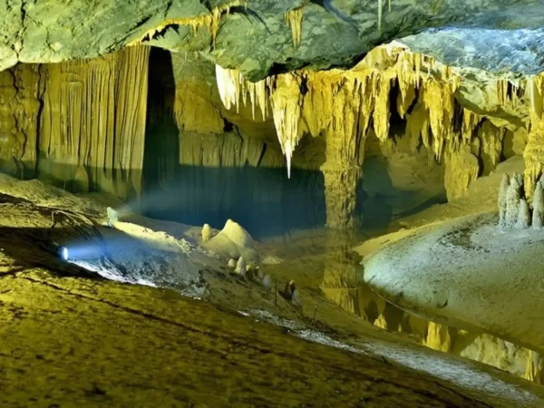 phong nha paradise cave day tour 6 | Sapa Nomad