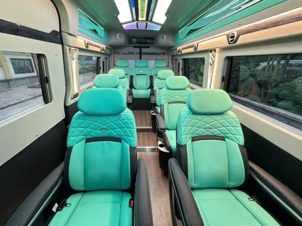 phuc lam sapa limousine 1 | Sapa Nomad