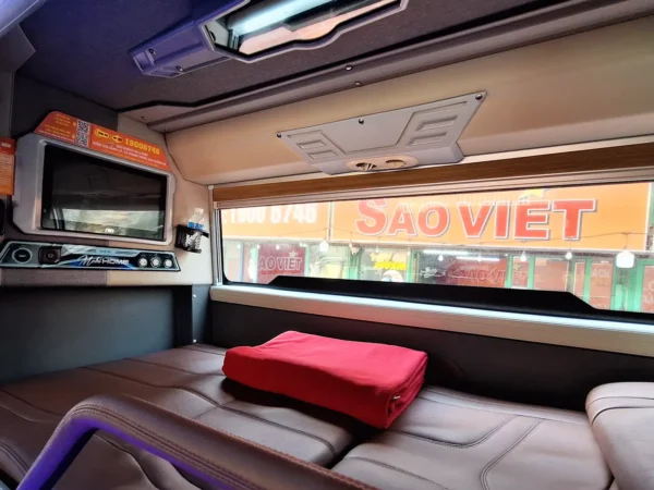 Sao Viet Bus: VIP Sleeper Bus Hanoi to Sapa