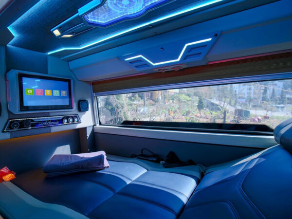 VIP Sleeper Cabin Bus Hanoi – Sapa by Group Bus
