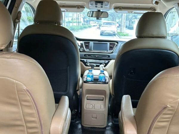 sapa to halong bay private car 4 7 seats 10 | Sapa Nomad