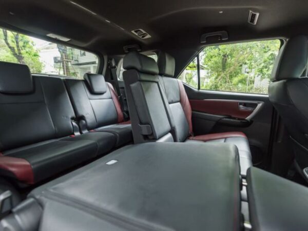 sapa to halong bay private car 4 7 seats 2 | Sapa Nomad